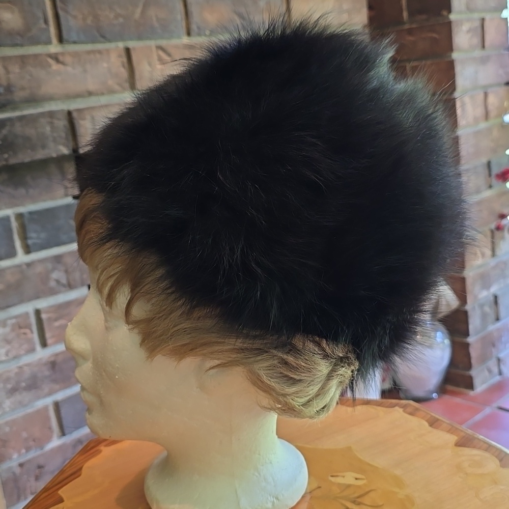 Vintage Black Mink Fur Hat / Toque, Quilted / Lined - Picture 3 of 5